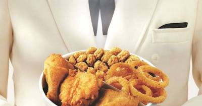 An Undercover TV Crew Found POO Bacteria On The Ice Cubes At A KFC
