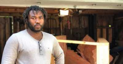 This Toronto Carpenter Is Building Insulated Mobile Homes For Homeless This Winter