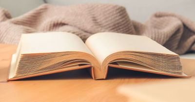 While Reading To Her Blind Grandpa, A Girl Discovers A 60-Year-Old Sealed Letter Hidden In The Pages