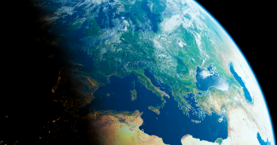 People Are Stunned After Seeing An Angle Of Earth That Completely Flips Their View Of The Planet